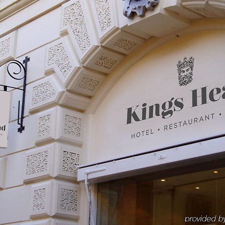 Kings Head Hotel ไซเร็นเซสเตอร์ ภายนอก รูปภาพ