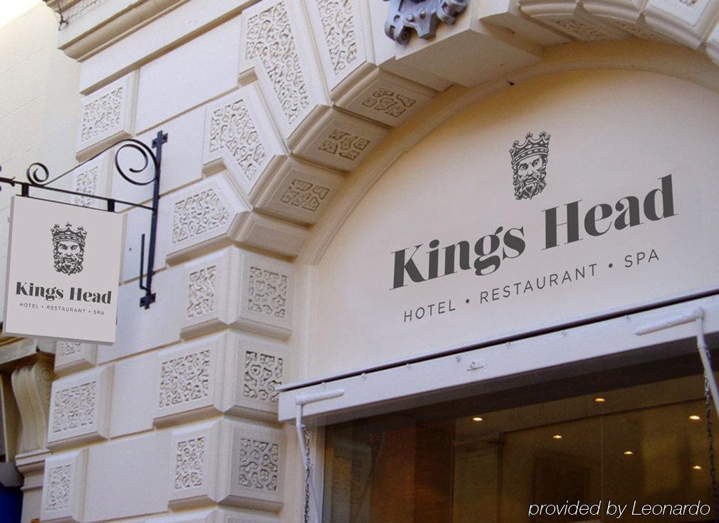 Kings Head Hotel ไซเร็นเซสเตอร์ ภายนอก รูปภาพ